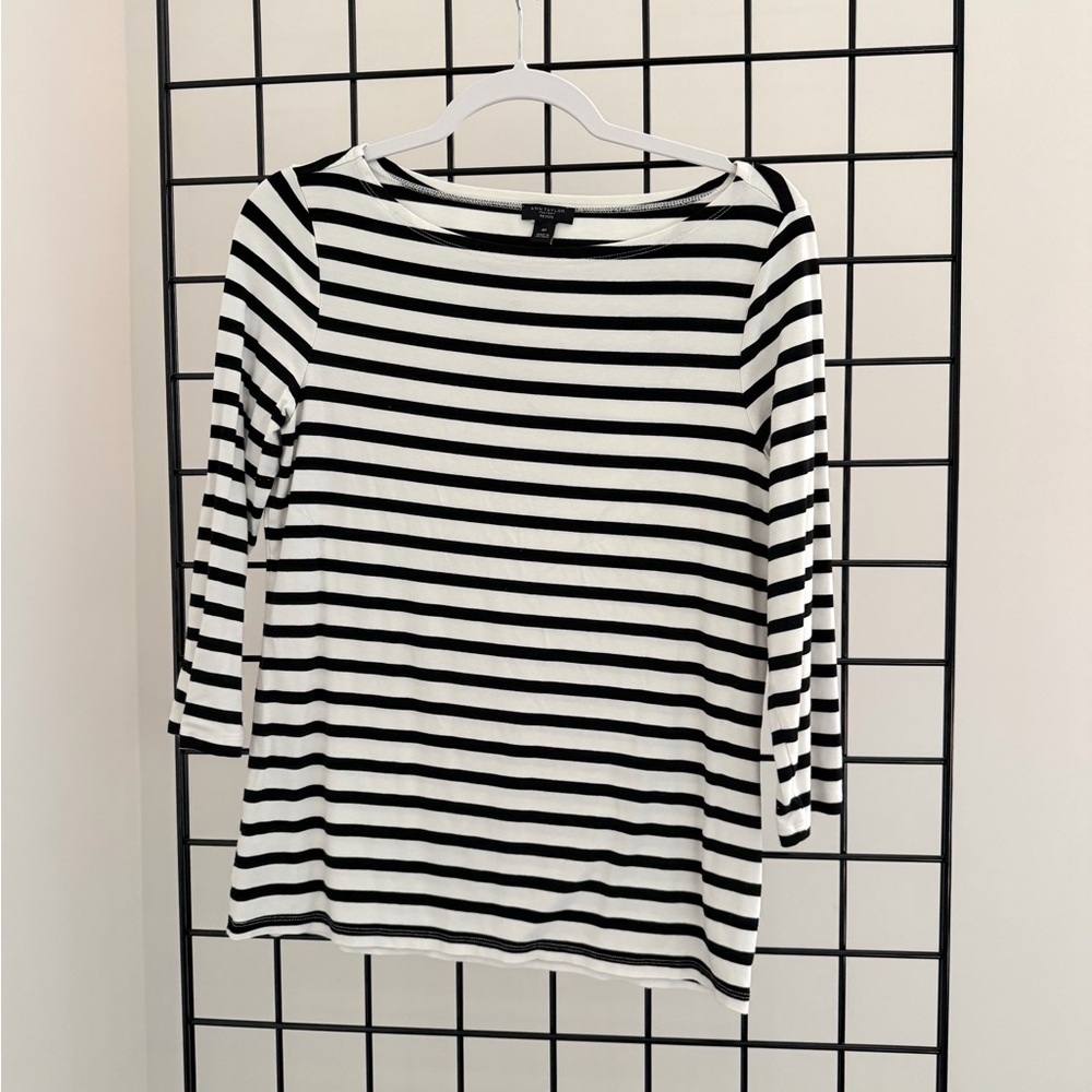 Ann Taylor Black and White Striped Long Sleeve Top